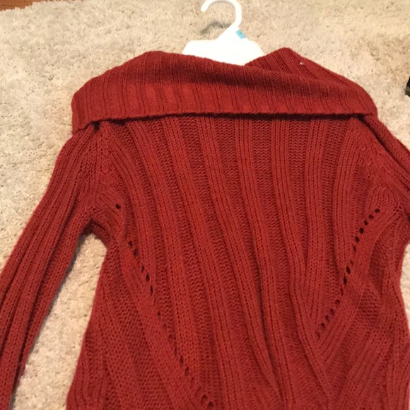 Sweater - Picture 2 of 2
